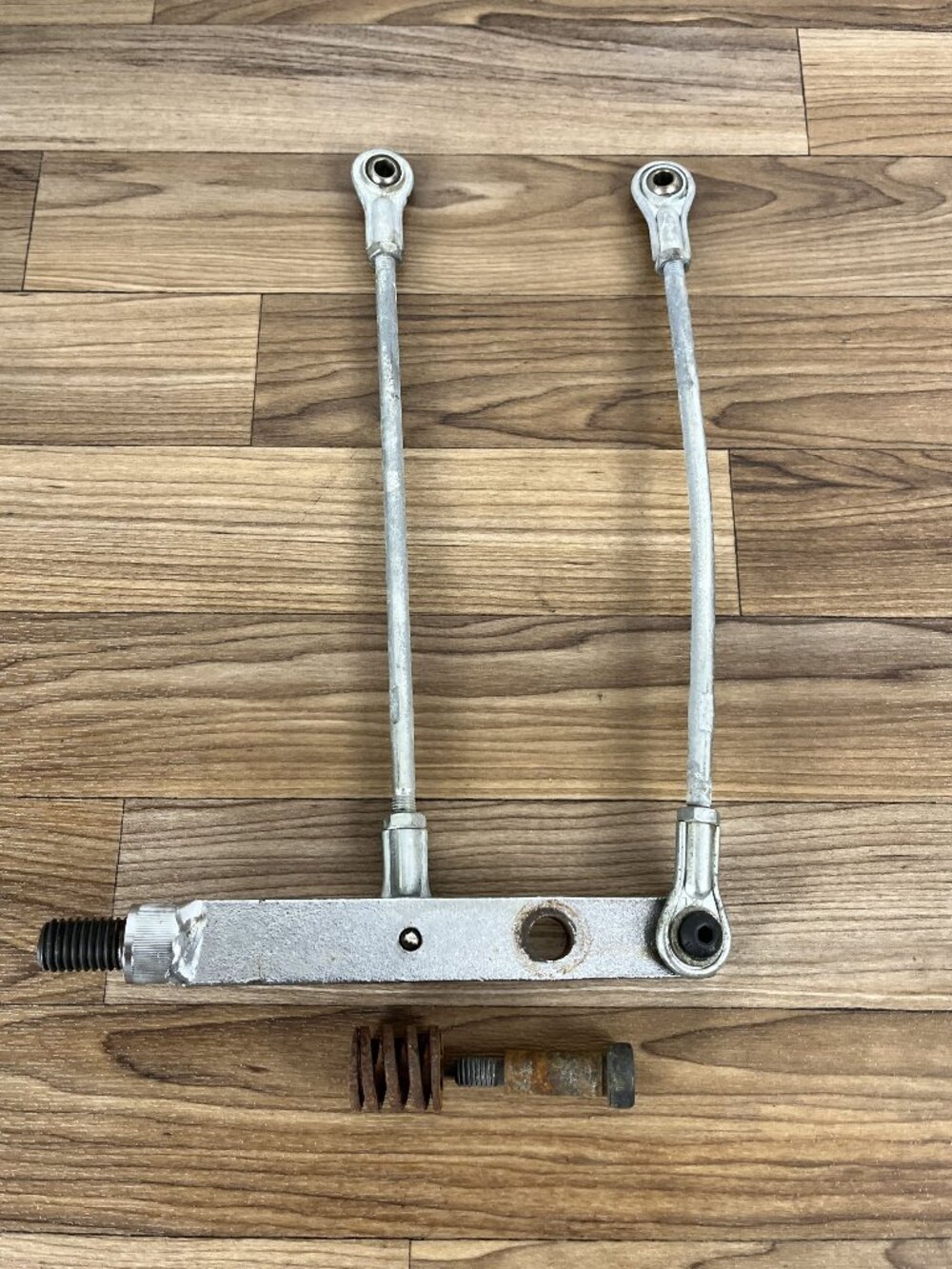 Invacare Reliant 450 Patient Lift Tie Rod Assembly/Leg Adjuster W/Handle Mount